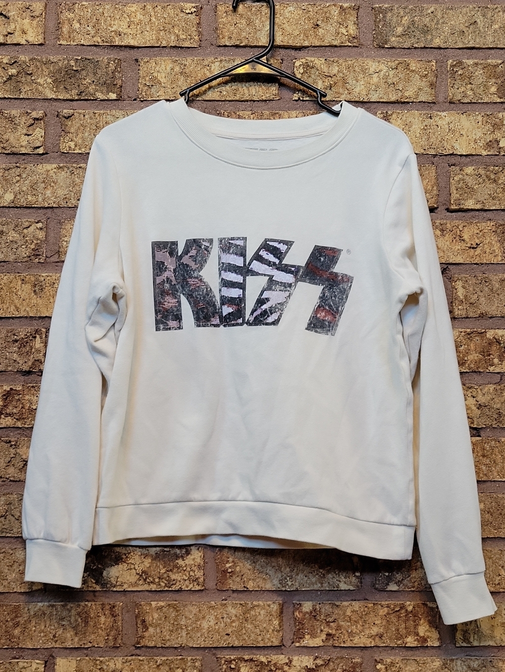 Kiss Graphic Sweatshirt Cotton Blend Casual Size Medium